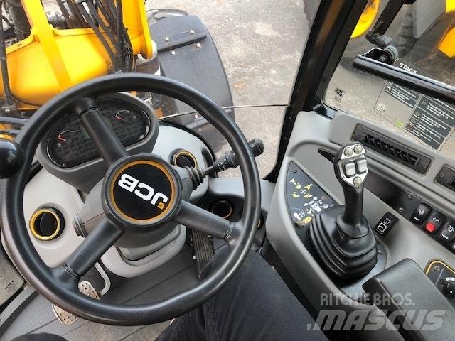 JCB 407 Gumikerekes homlokrakodók