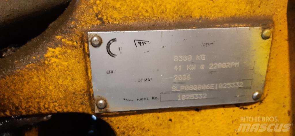 JCB 8080 Mini kotrók < 7t