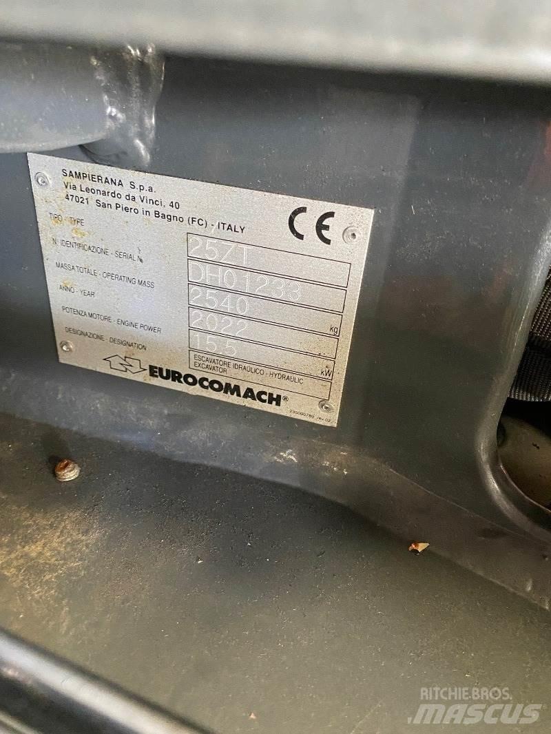 Eurocomach 25ZT Mini kotrók < 7t