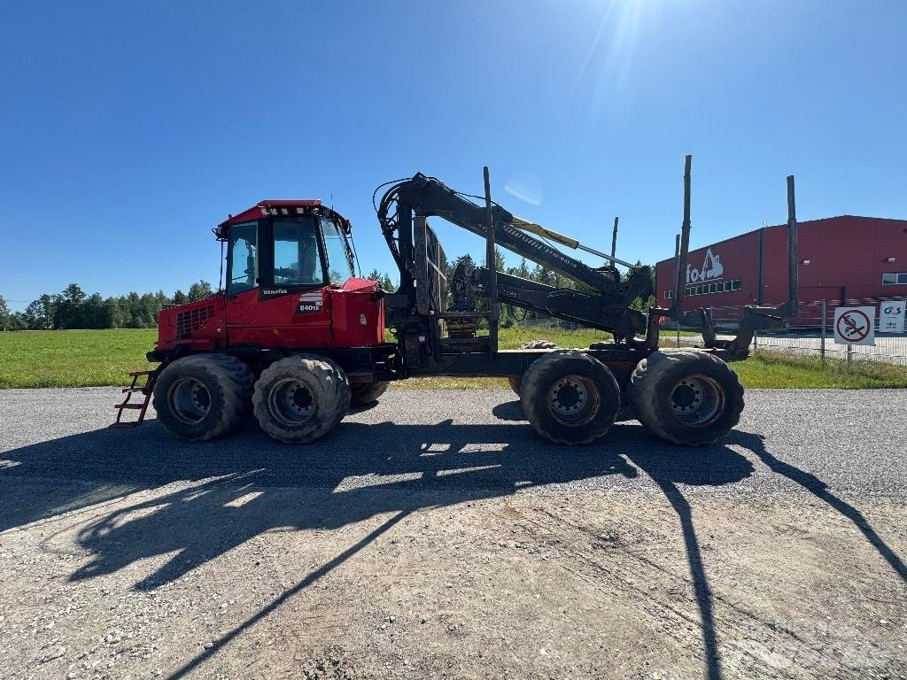 Komatsu 840 TX Kihordók