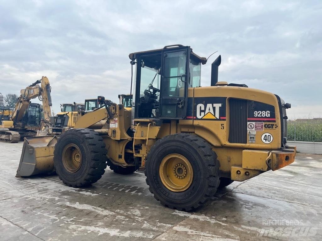 CAT 928 G Gumikerekes homlokrakodók