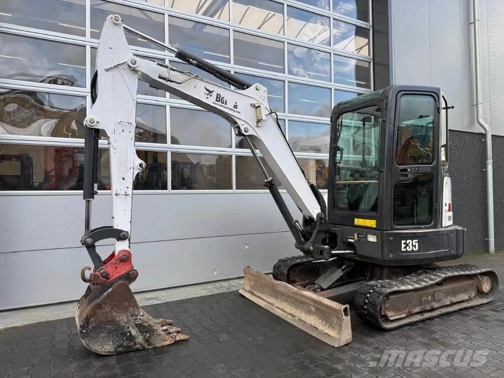 Bobcat E35 Mini kotrók < 7t