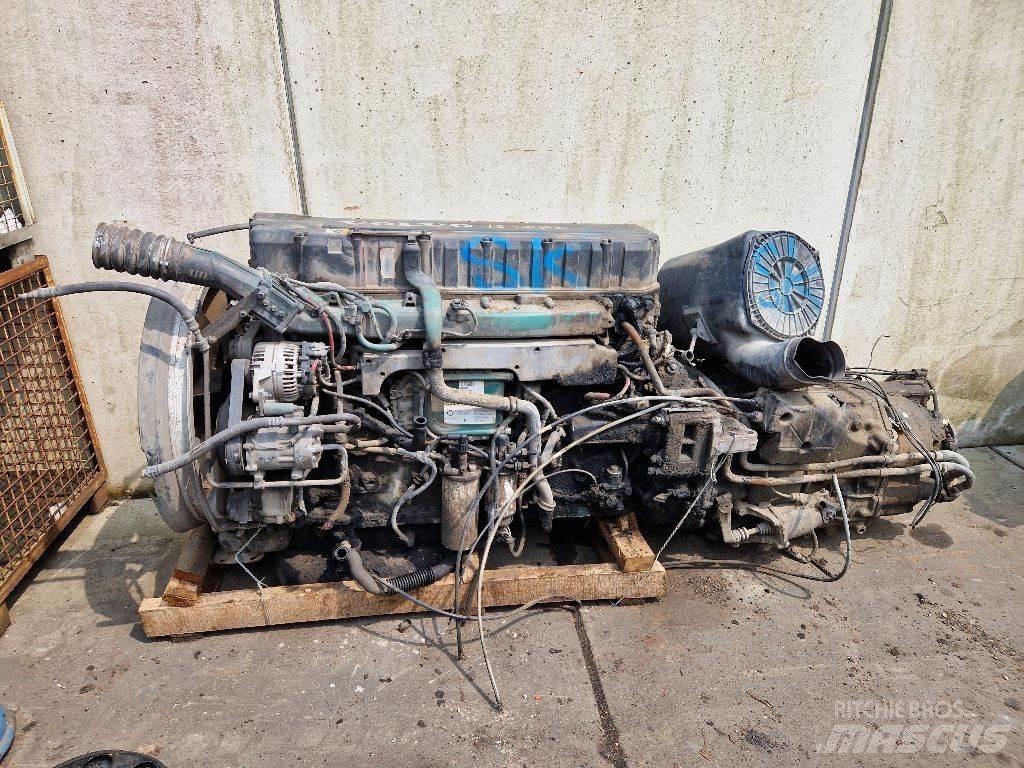 Volvo D12D380 Motorok
