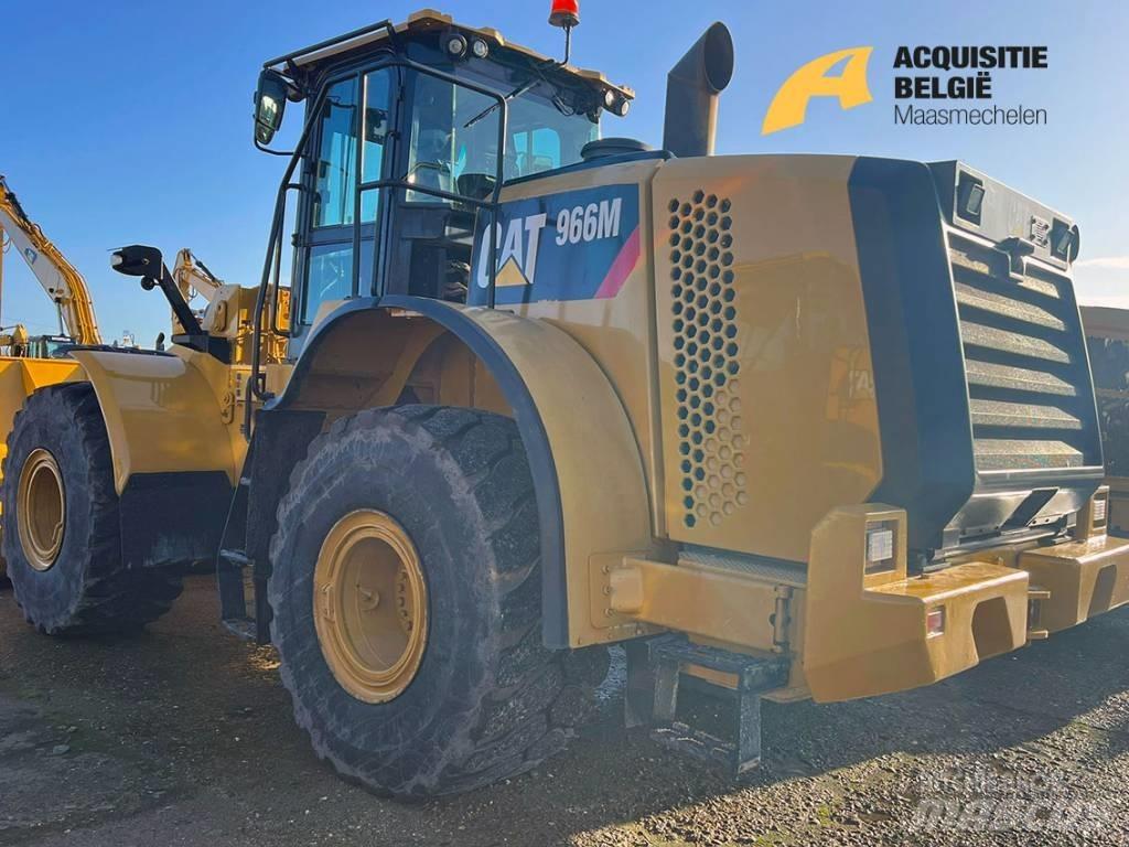 CAT 966 M Gumikerekes homlokrakodók