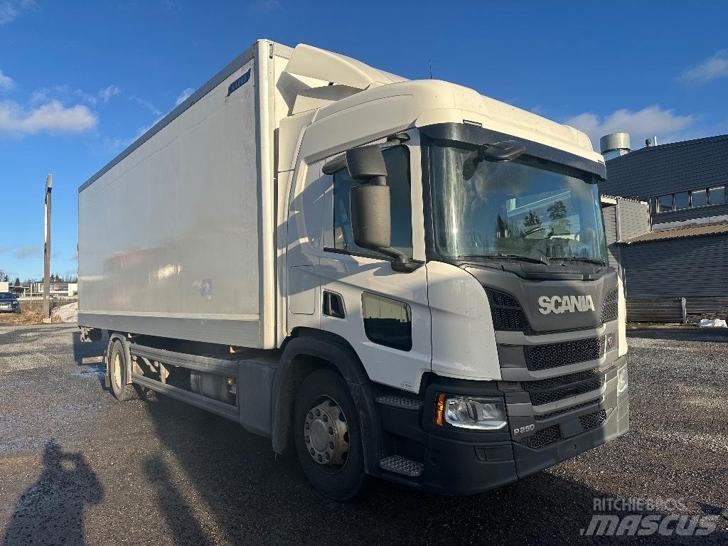 Scania P250 Dobozos teherautók