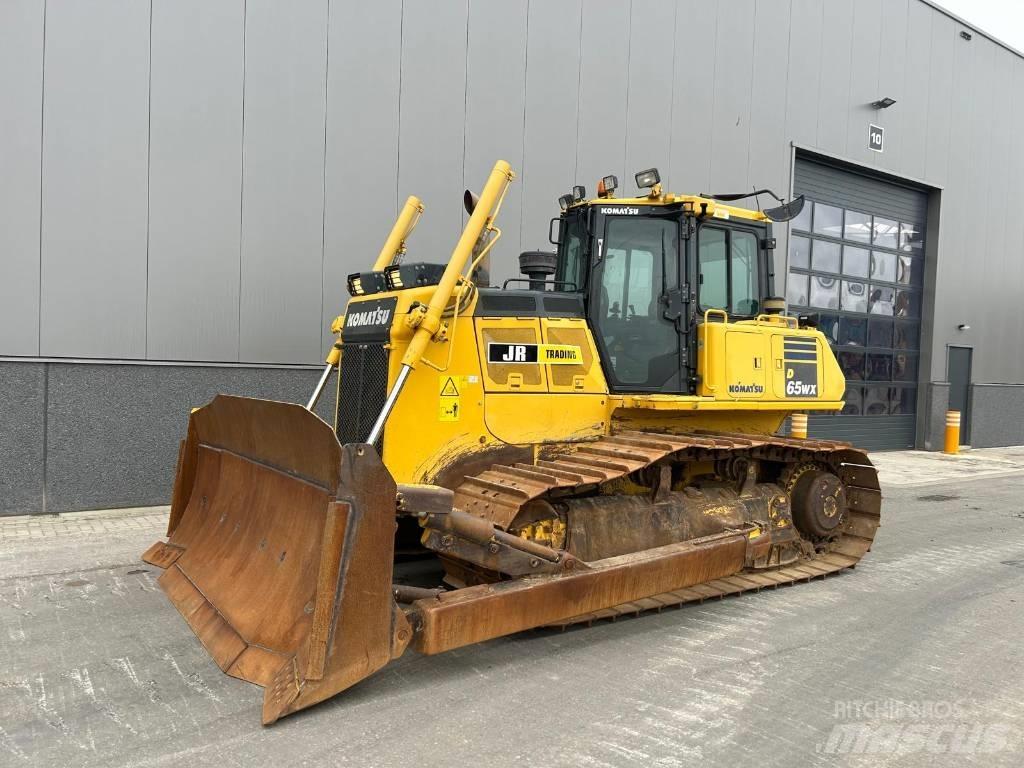 Komatsu D 65 WX-18 lánctalpas dózerek