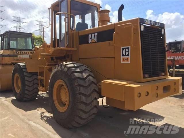CAT 936 E Gumikerekes homlokrakodók