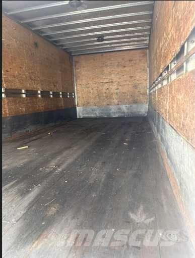 Hino 185 Dobozos teherautók