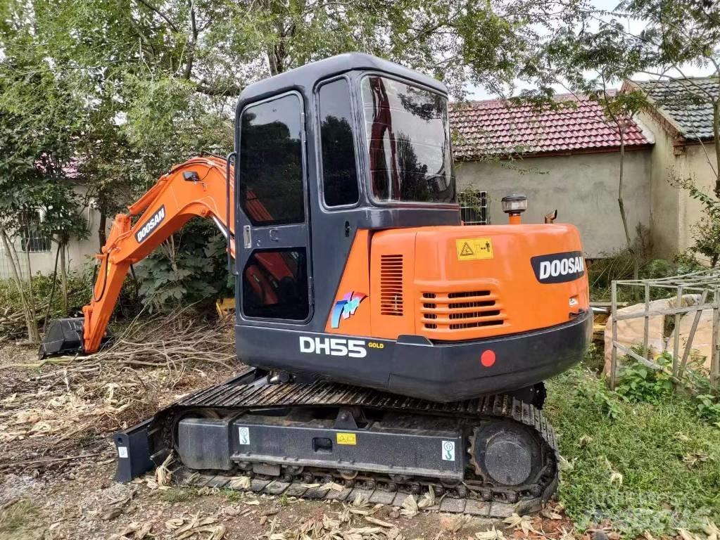 Doosan DH 55 Mini kotrók < 7t