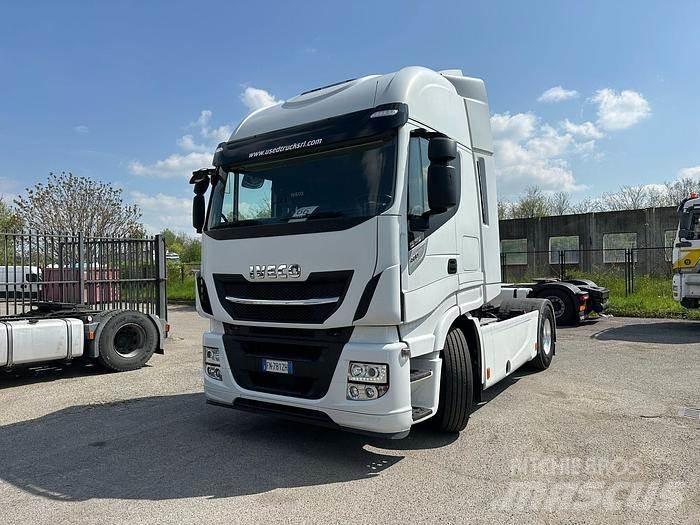 Iveco AS440E48 Nyergesvontatók