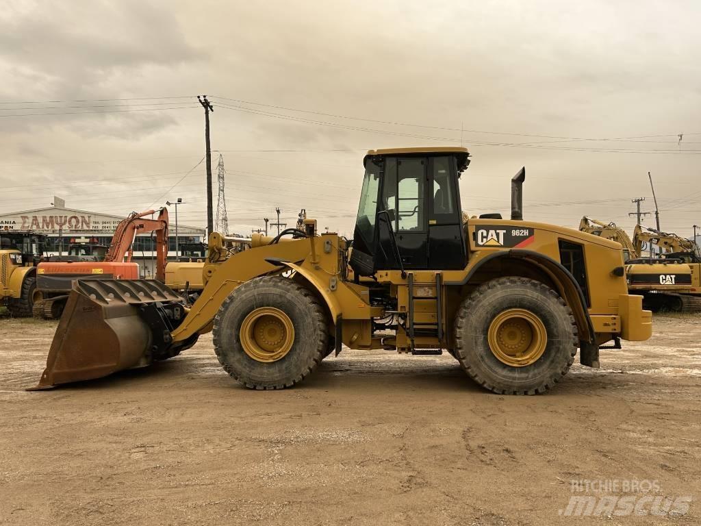 CAT 962 H Gumikerekes homlokrakodók