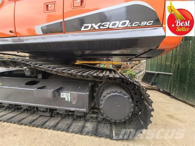 Doosan DX 300 LC Lánctalpas kotrók