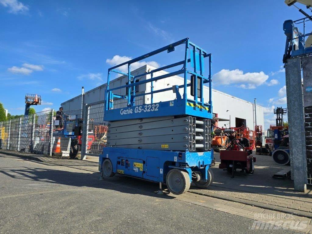 Genie GS 3232 Ollós emelők