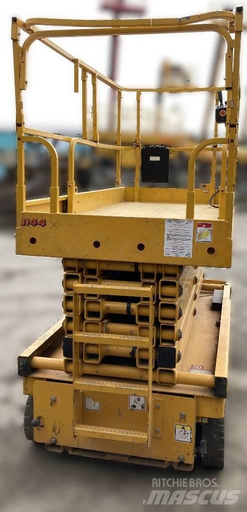 Haulotte Compact 14 Ollós emelők