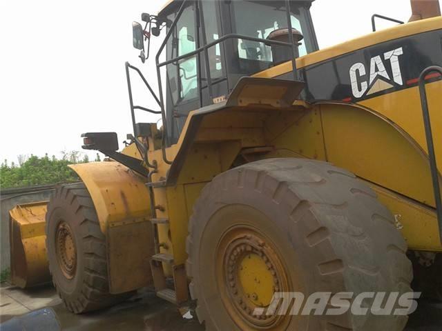CAT 980 G Gumikerekes homlokrakodók