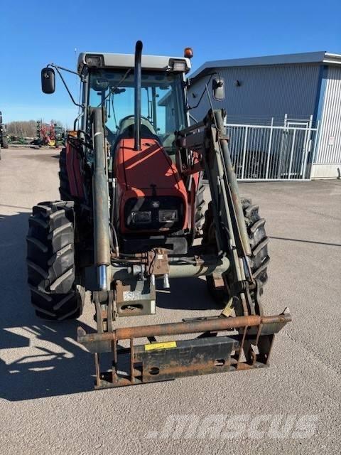 Massey Ferguson 4235 Traktorok