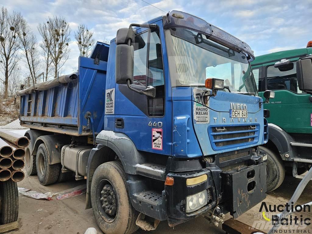 Iveco 260 E44 Billenő teherautók