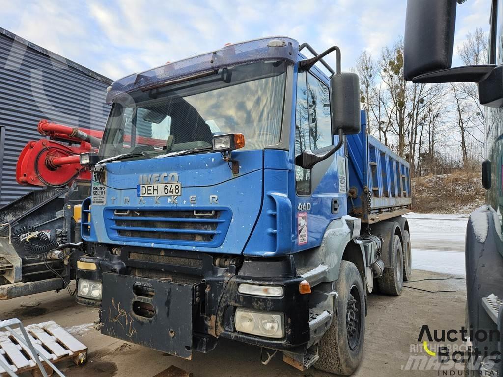 Iveco 260 E44 Billenő teherautók
