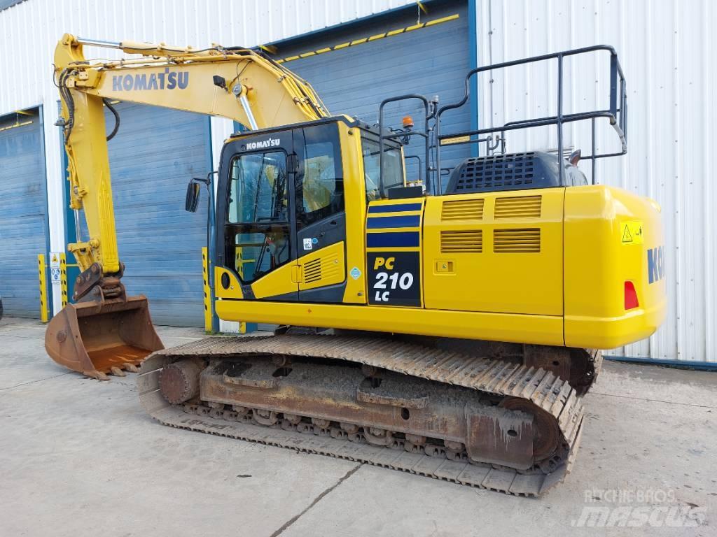 Komatsu PC210LC-10 Lánctalpas kotrók