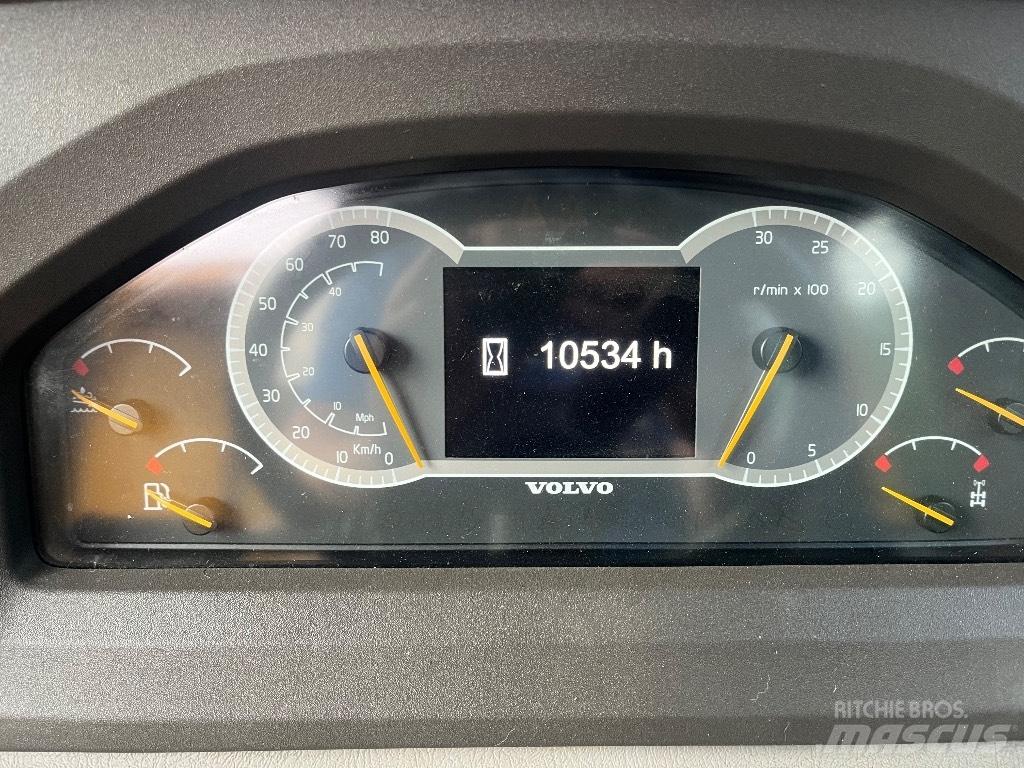 Volvo A 30 G Csuklósdömperek