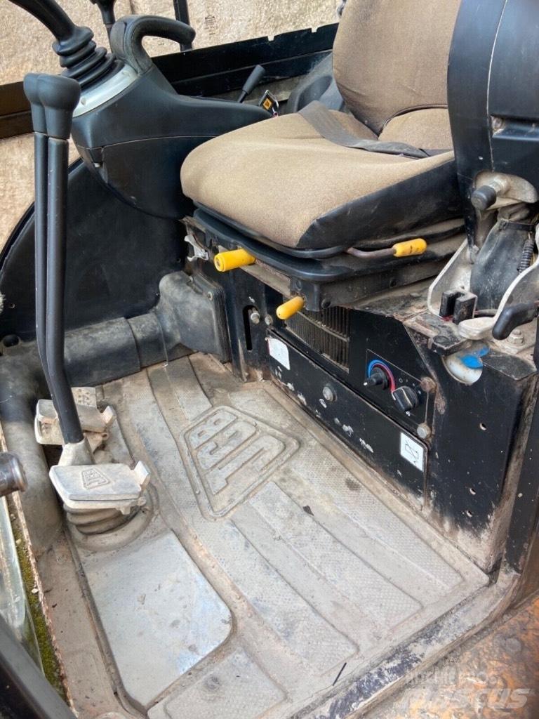 JCB 8025 ZTS Mini kotrók < 7t