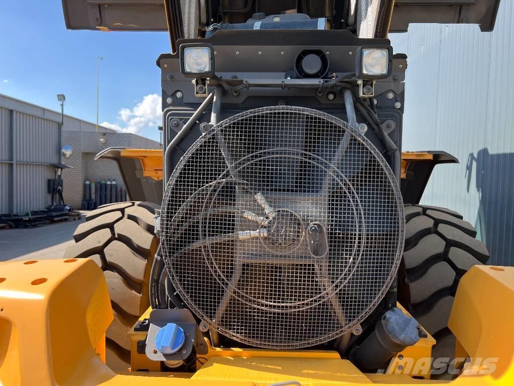 Volvo L90H Gumikerekes homlokrakodók