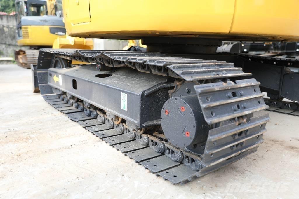 Komatsu PC 78 US-6 Közepes (midi) kotrók 7 t - 12 t