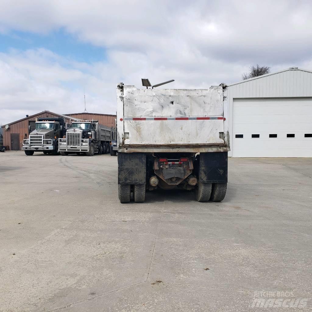 Ford L 9000 Billenő teherautók