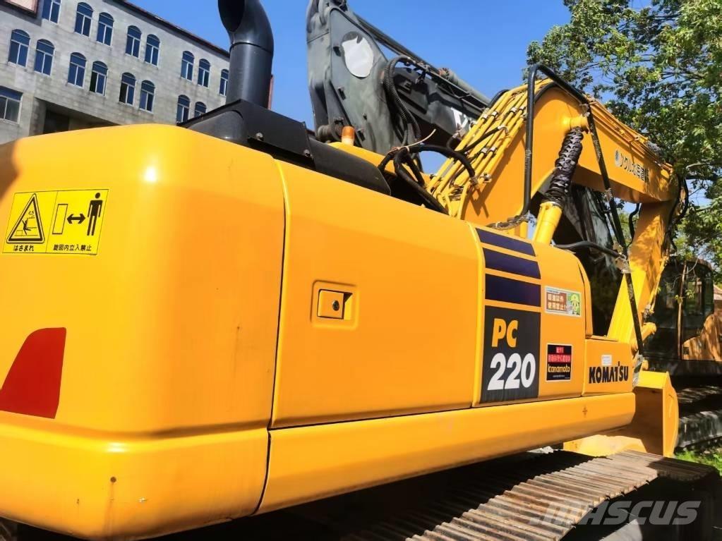 Komatsu PC 220-7 Lánctalpas kotrók