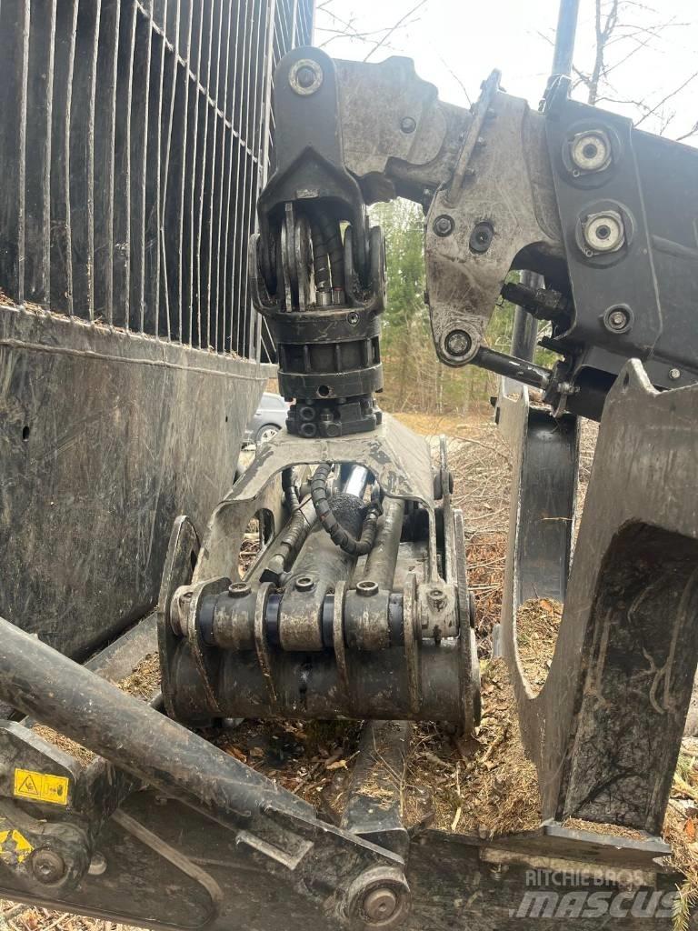 Komatsu 875 Kihordók