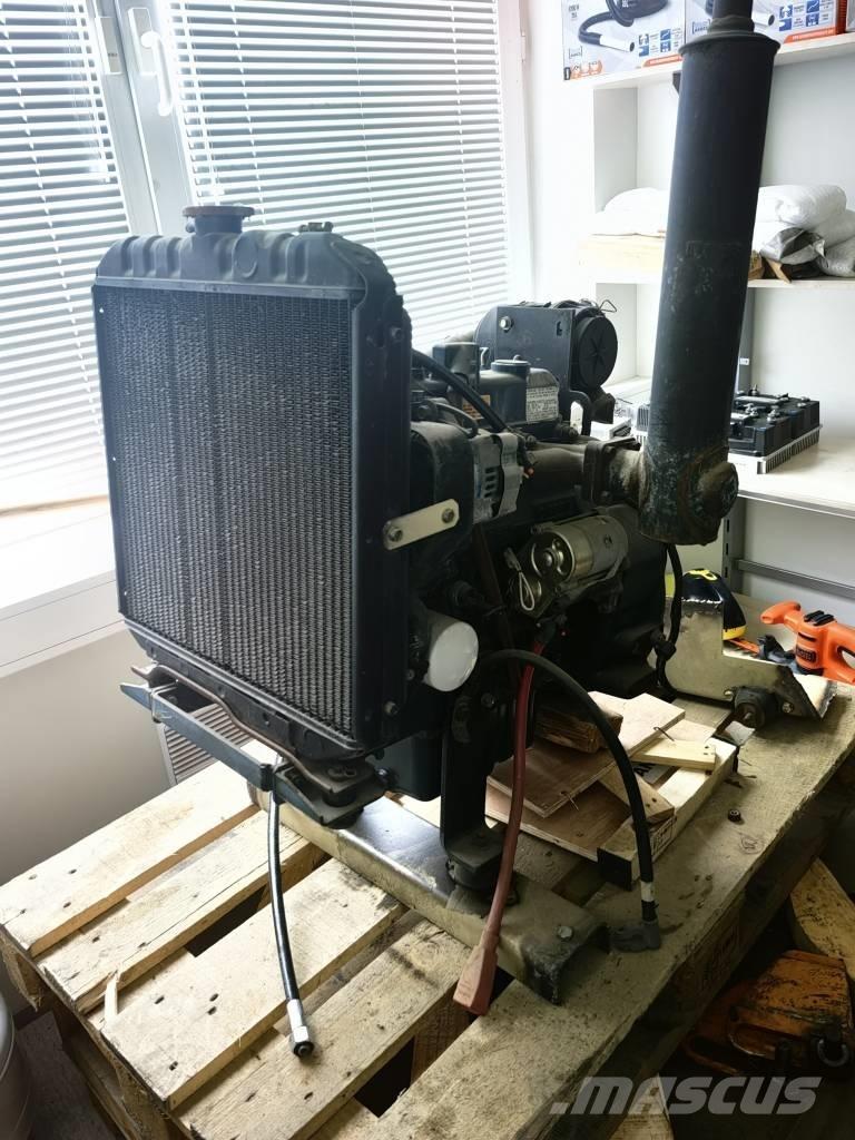 Kubota D905, D902 Motorok