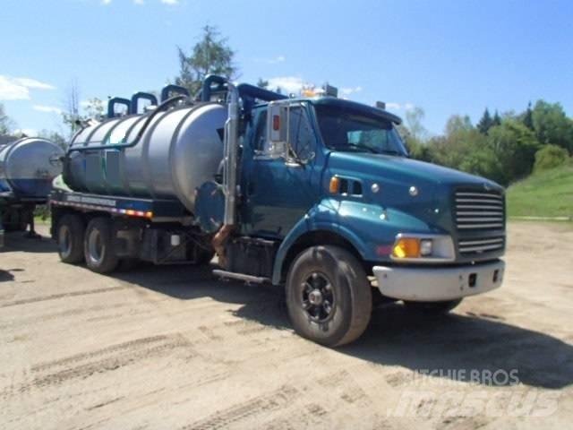 Ford LT 9513 Tartályos teherautók