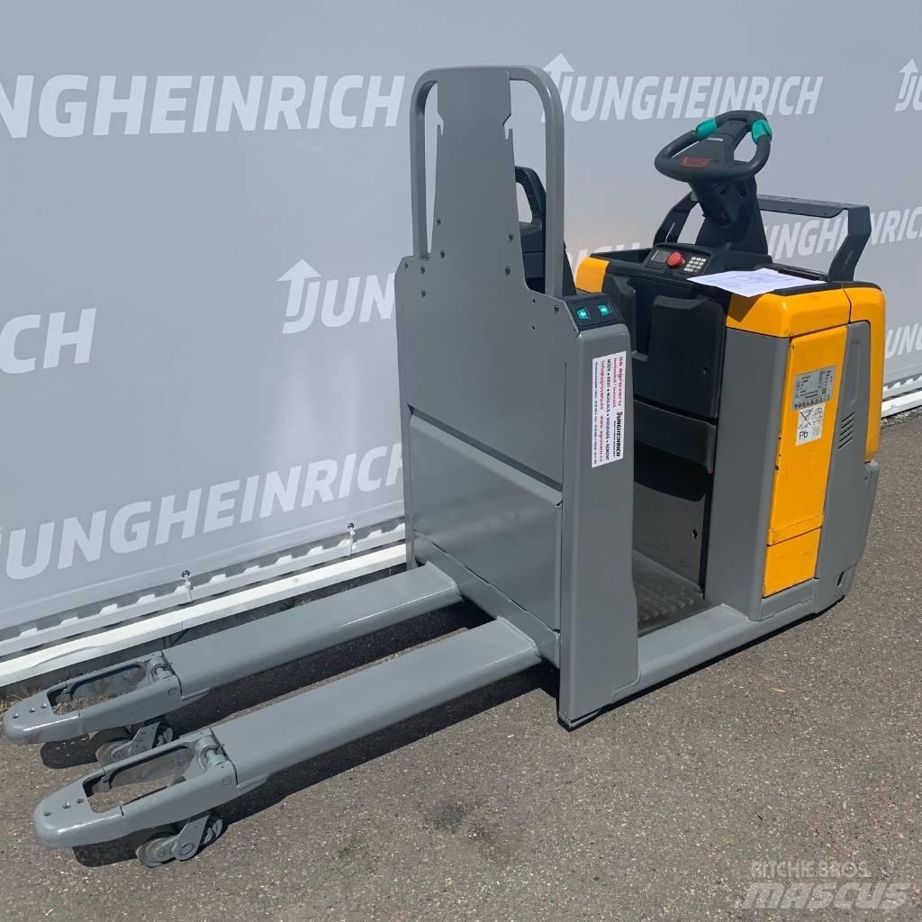 Jungheinrich ECE 220 Komissiózó alacsony emelésű targonca