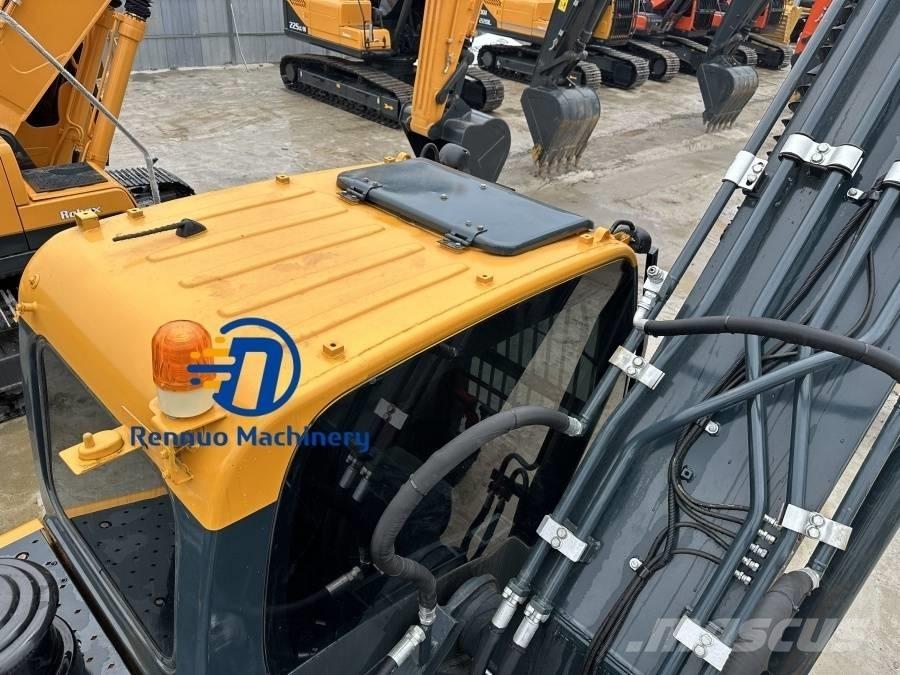 Hyundai R305LC-9T Lánctalpas kotrók