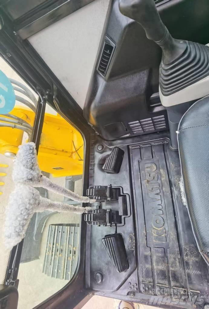 Komatsu PC 56 Mini kotrók < 7t