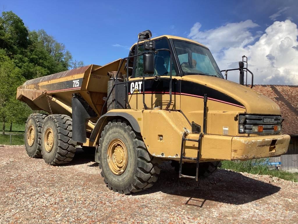 CAT 725 Csuklósdömperek