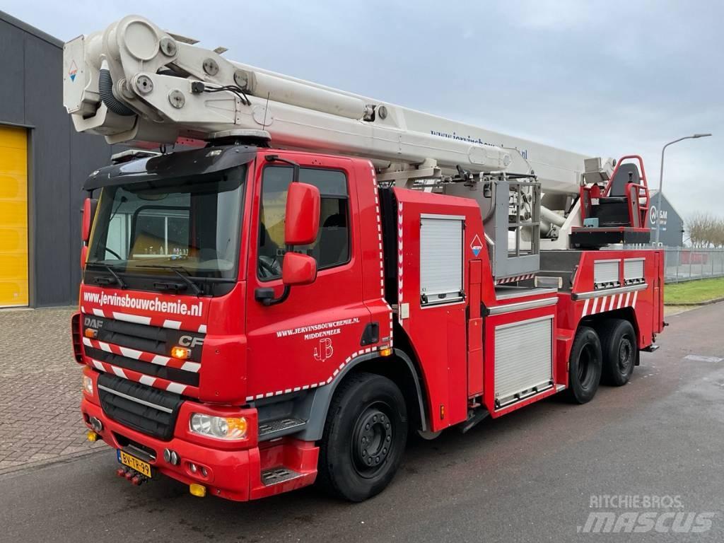 DAF 75 FAN CF Teherautóra szerelt emelők és állványok