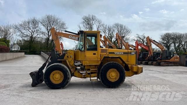 Volvo L 90 Gumikerekes homlokrakodók
