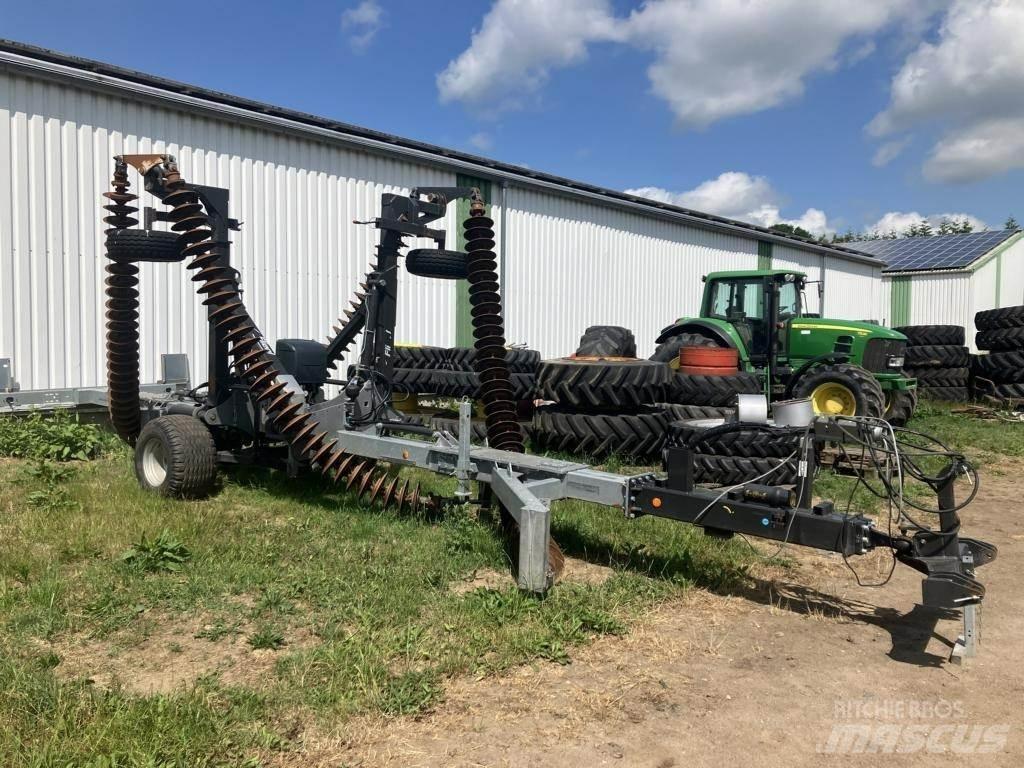 Fliegl KSE 680 Tárcsás boronák