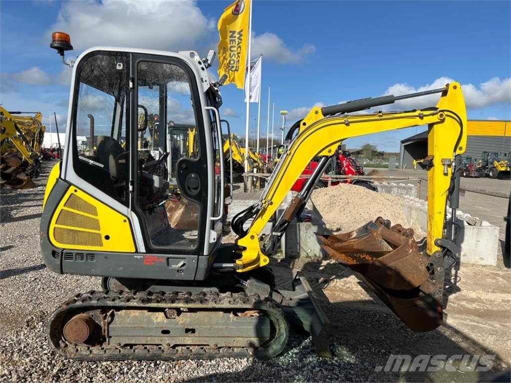 Wacker Neuson ET24 Mini kotrók < 7t