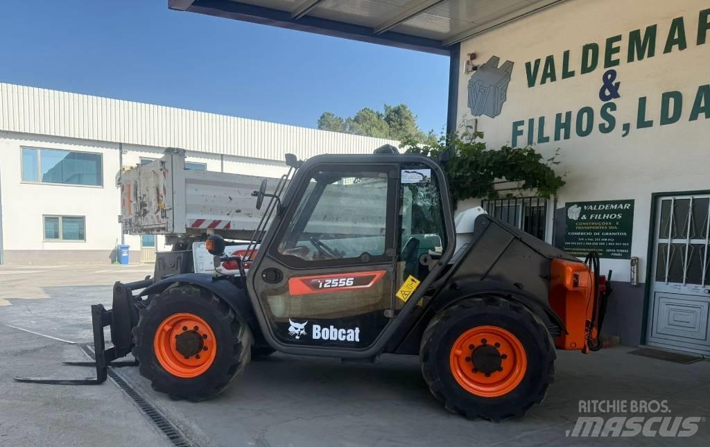 Bobcat T 2556, T2556 Teleszkópos mezőgazdasági rakodók