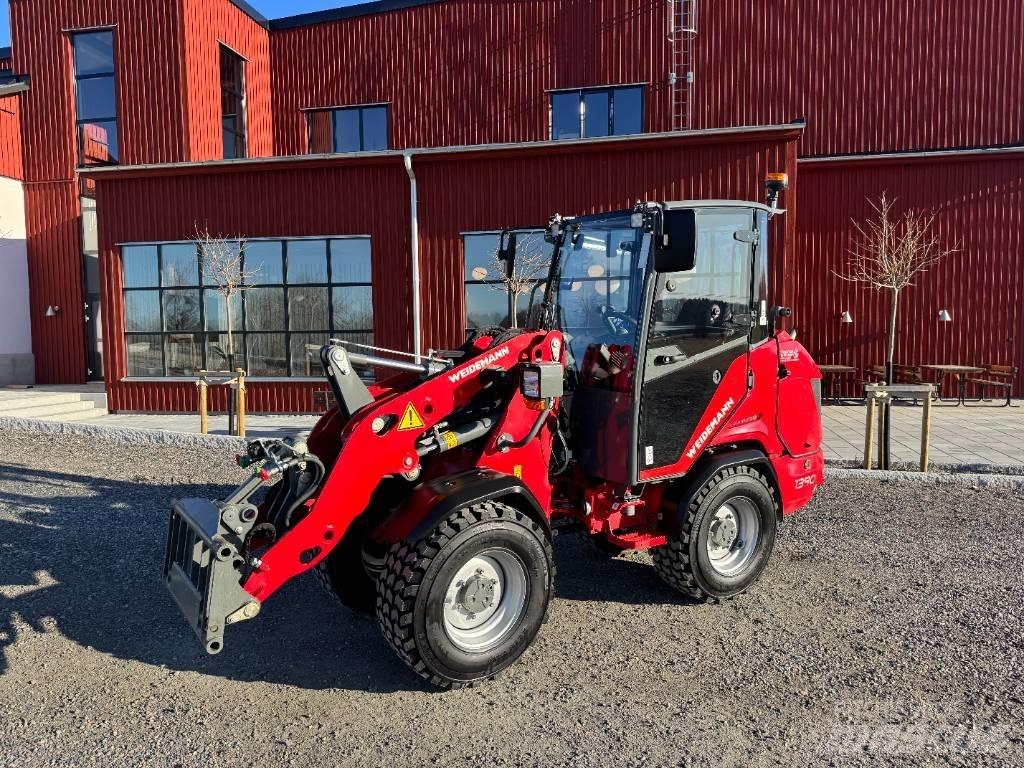 Weidemann 1390 Kompaktrakodók