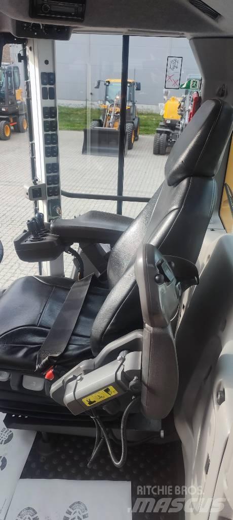 Volvo L110H Gumikerekes homlokrakodók