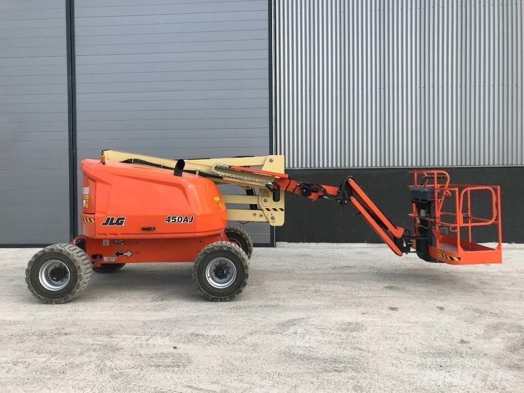 JLG 450 AJ Karos emelők