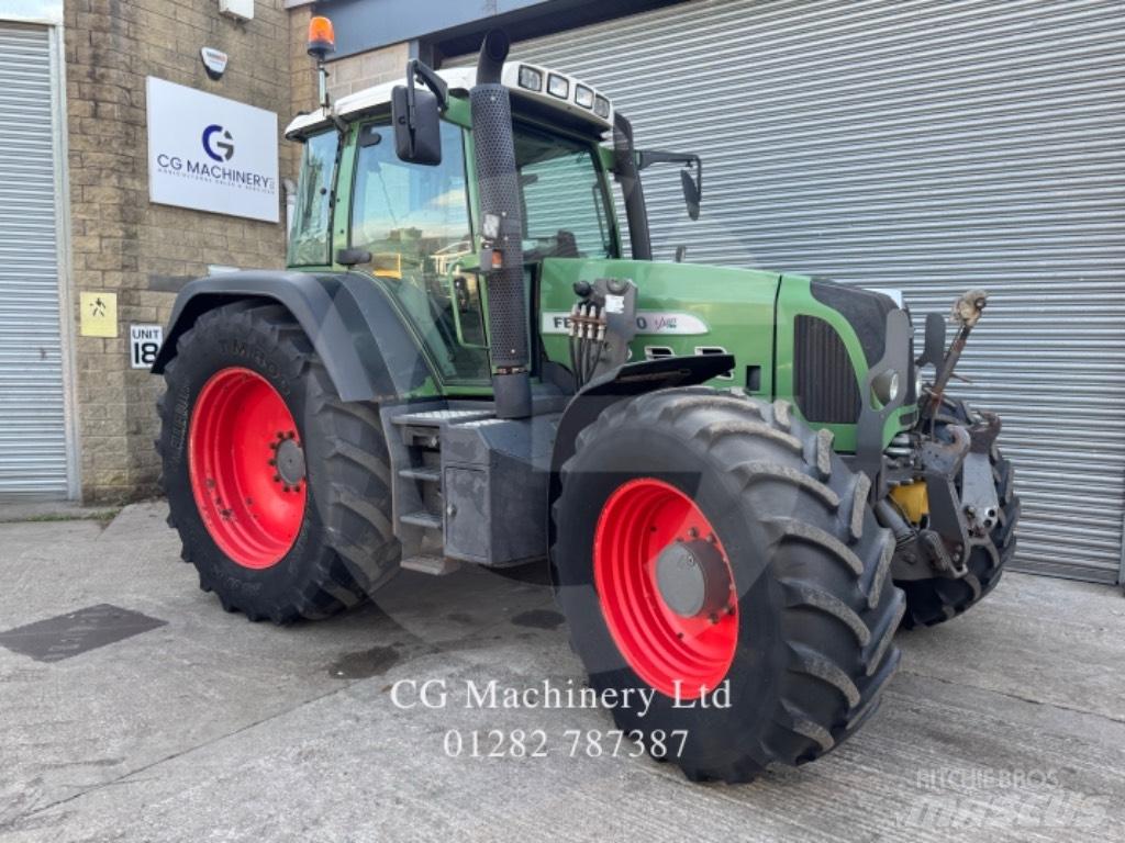 Fendt 820 Vario TMS Traktorok