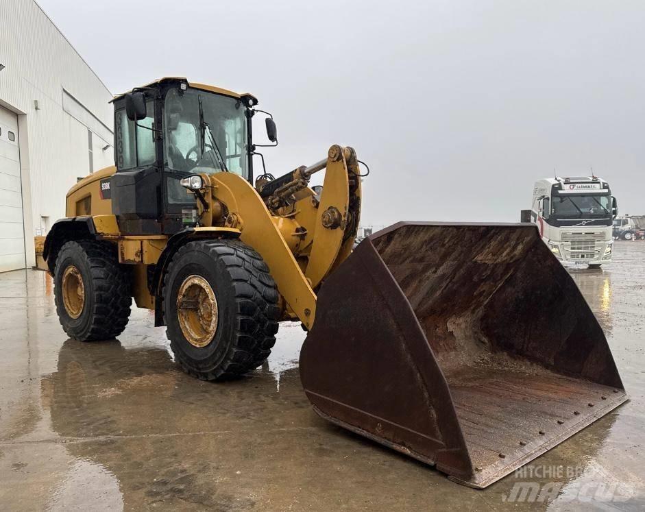 CAT 938 K Gumikerekes homlokrakodók