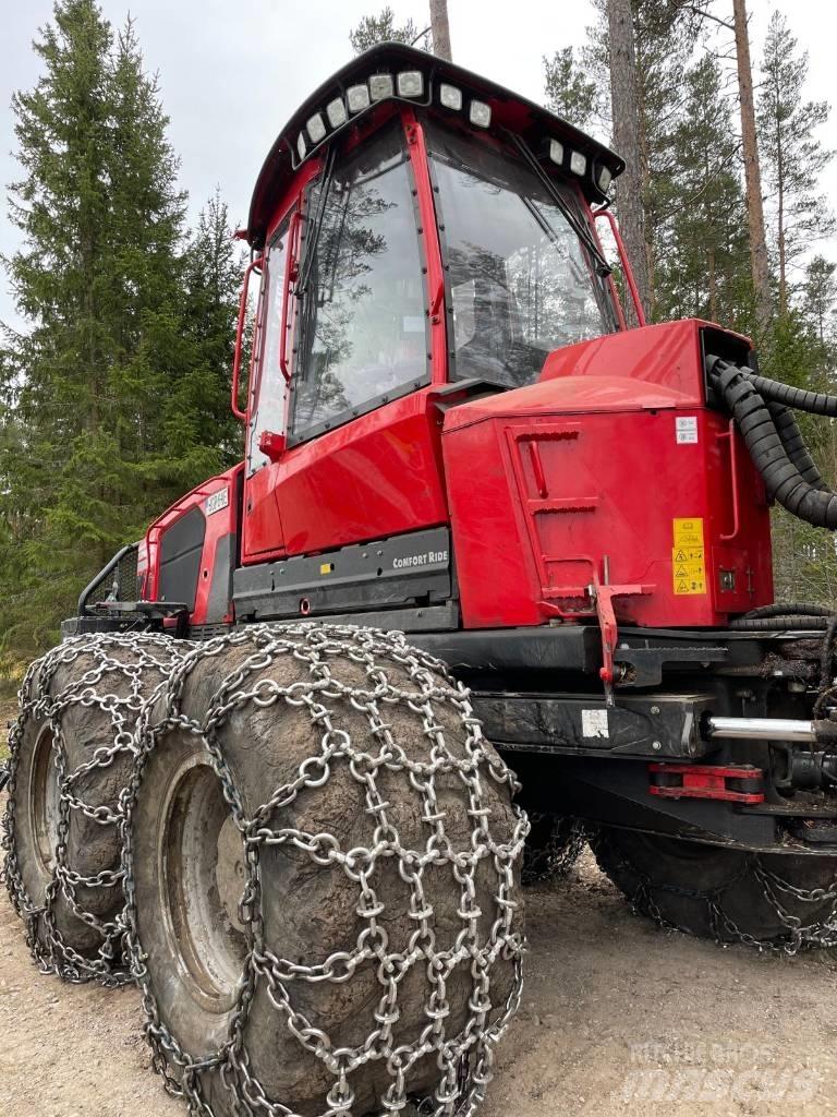 Komatsu 895 Kihordók