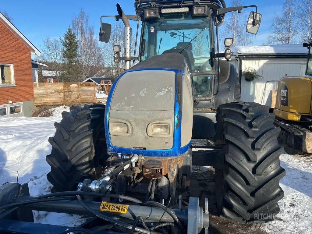 Valtra T 160 Traktorok