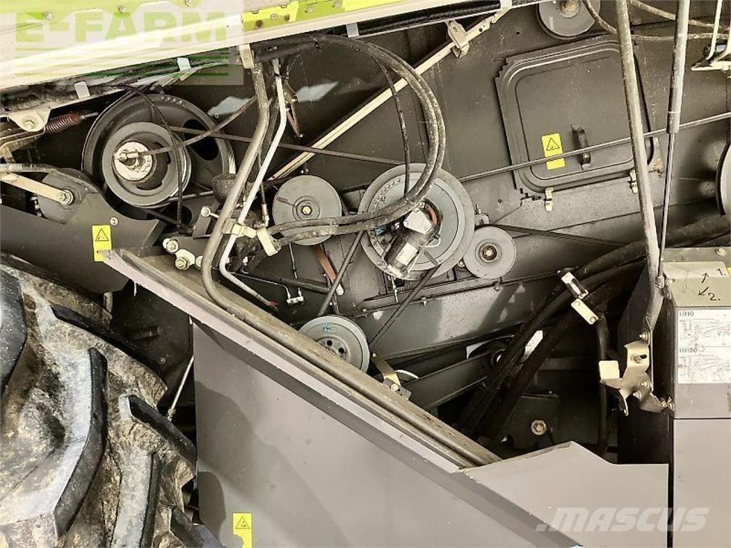 CLAAS tucano 320 Kombájnok