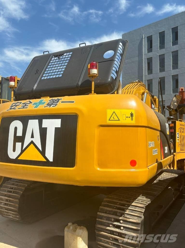 CAT 320D Lánctalpas kotrók